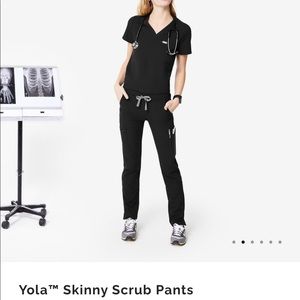 Figs Yola Skinny Scrub Pants
